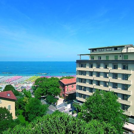 Hotel Acropolis Каттолика Экстерьер фото